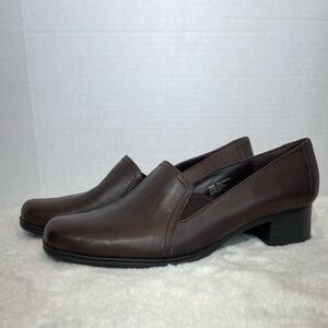aerology by AEROSOLES size 10W brown